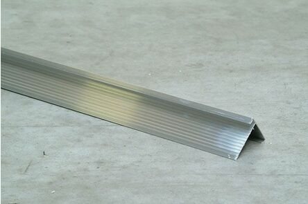 Daktrim Roval aluminium 60x64 mm L= 2500 mm