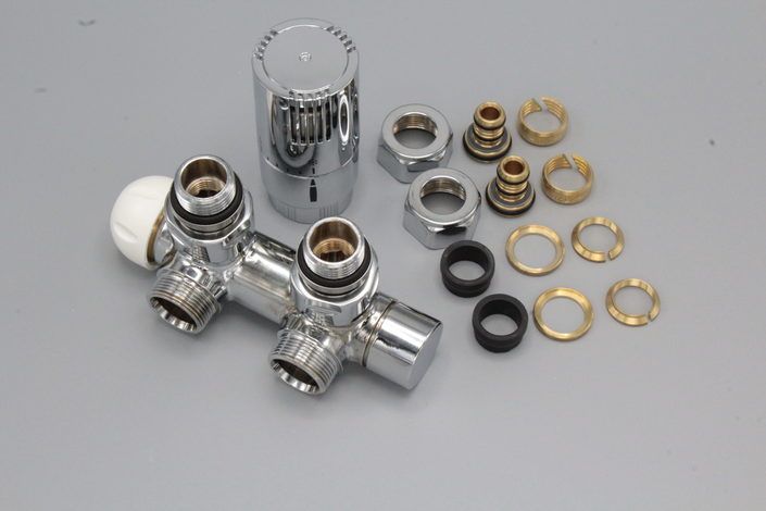 Twin Valve therm. aansl.blok ½", haaks, verchroomd, incl. therm. kop
