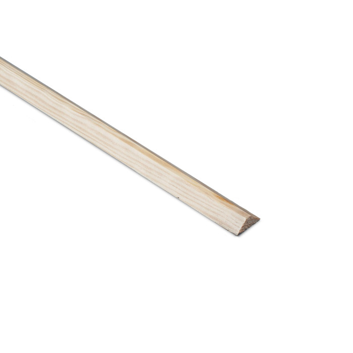 Grenen betondriehoek PEFC 18x18 mm onbehandeld