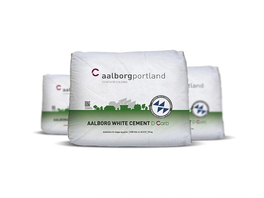 Aalborg White D-carb cement CEM II/A-LL 52.5 R zak 25 kg